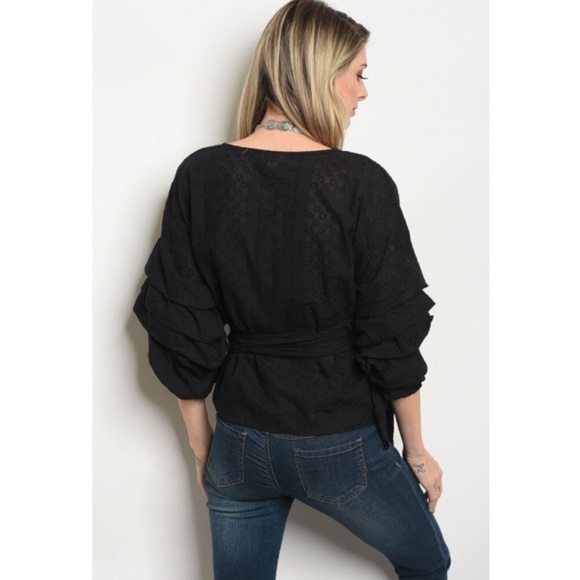 💖Eyelet Wrap Black Top S-M-L💖 - Picture 4 of 6